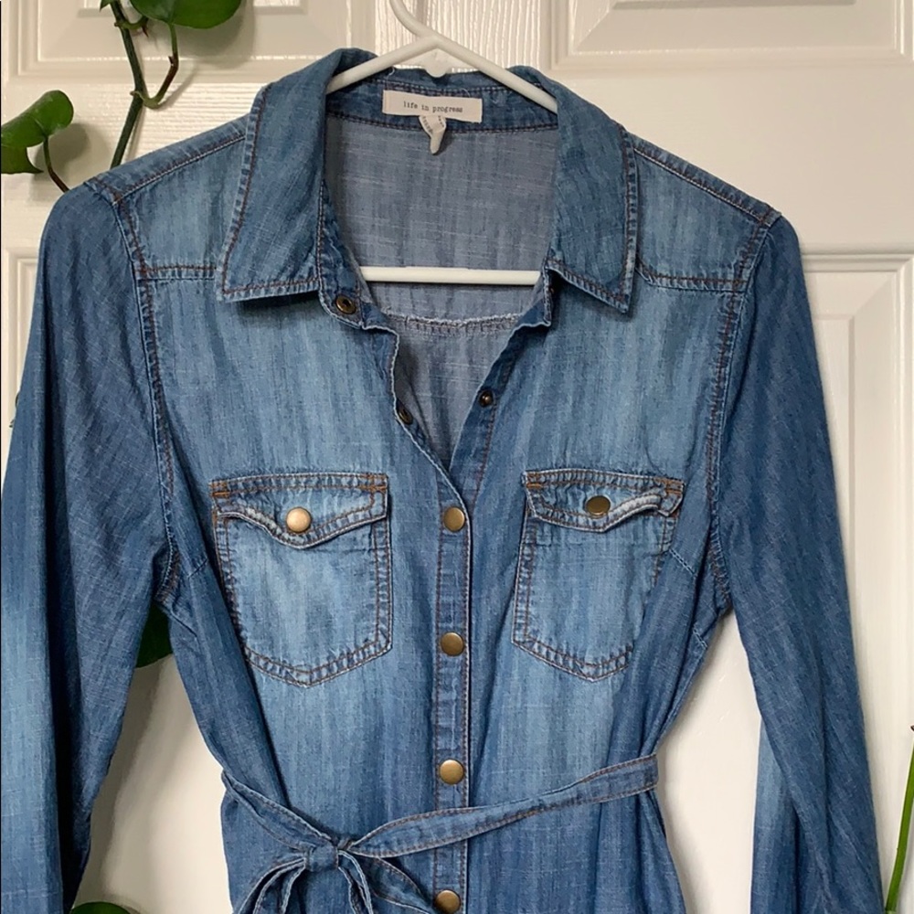 Lightweight Denim Dress w/ Optional Tie